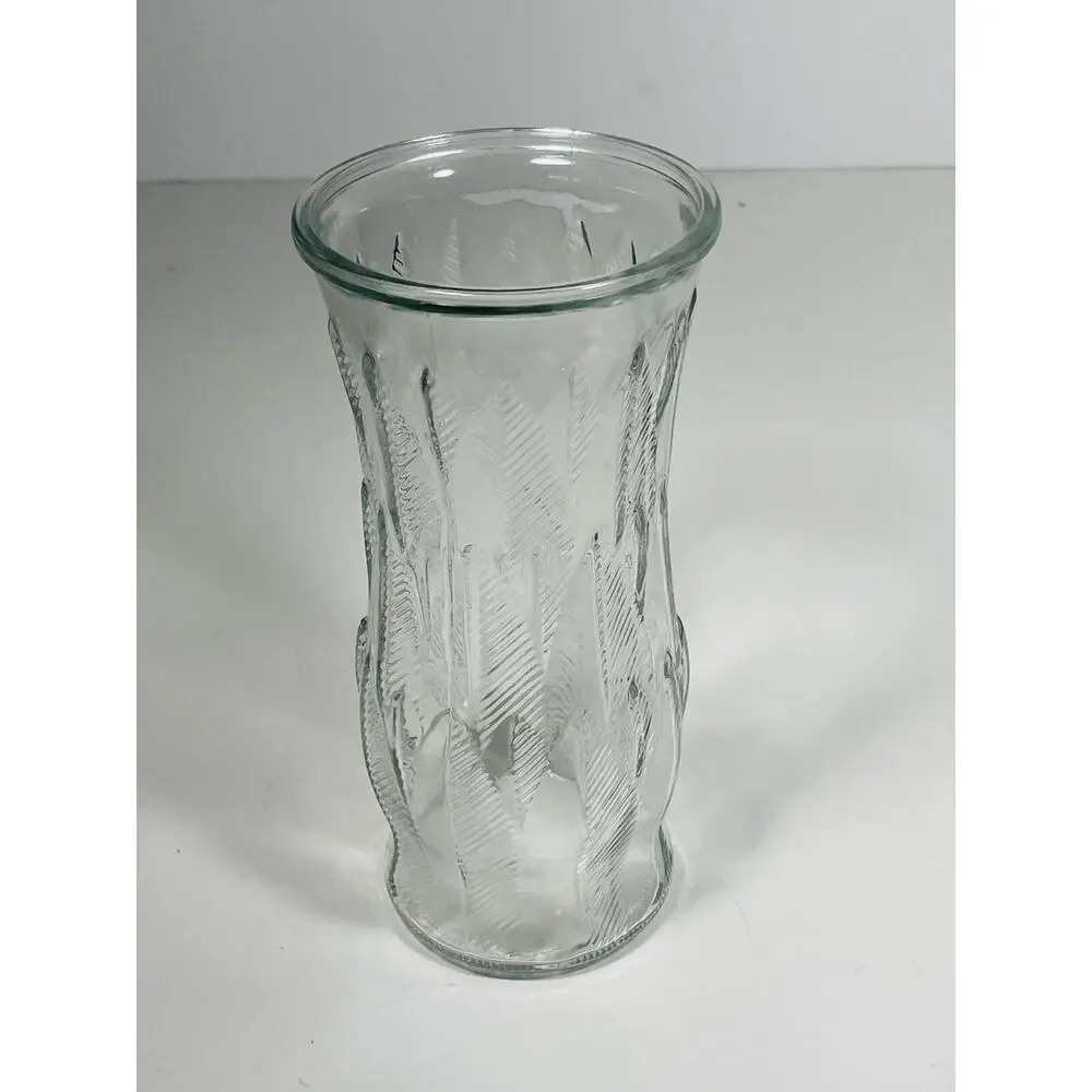 Vintage E O Brody Clear Glass Feather and Dart Pattern‎ Vase 8.5” Tall 1960’s